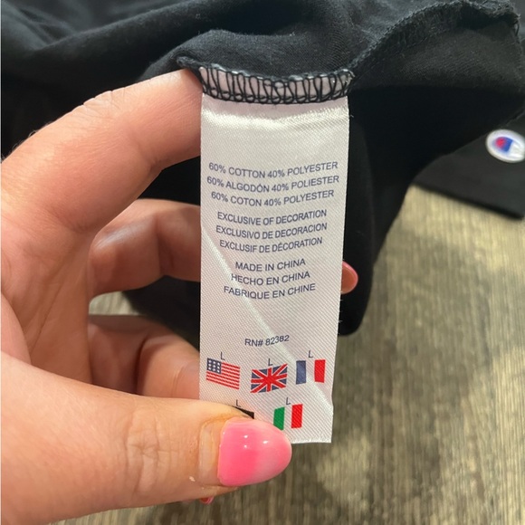 Champion Tee Shirt Long Sleeves Logo Graphic Print Crew Neck Pullover Black L - Picture 4 of 5